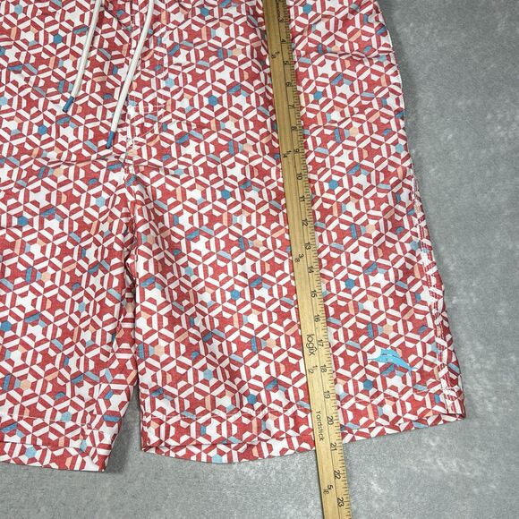 Tommy Bahama Board Shorts Swim Trunks Men’s 2XL Live The Island Life Geo Print - Picture 5 of 12